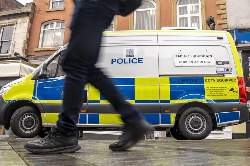 Murder probe launched after young woman found unconscious in Leeds street