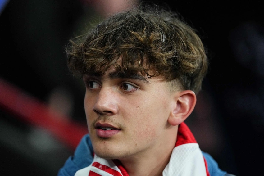 Arsenal's Dowman makes history with first Premier League goal; Henry reacts in two words