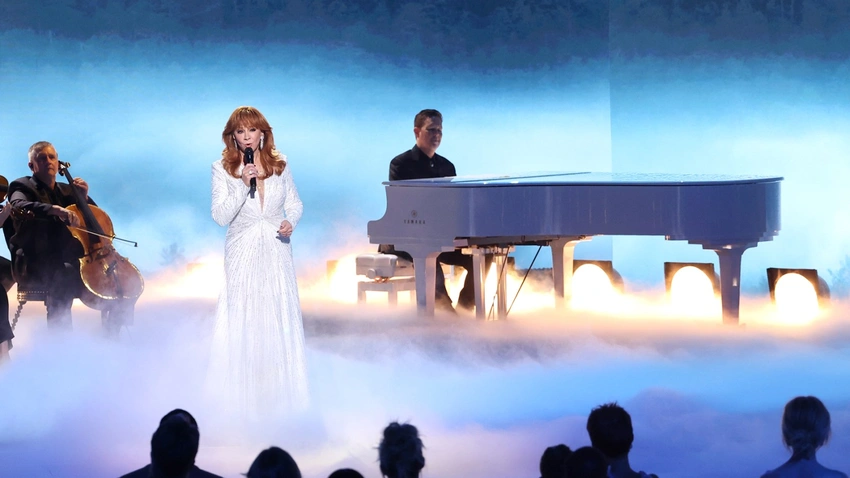 2026 Emmys: Reba's Dolly Tribute & Mulaney's Bleeped Speech Steal the Show!
