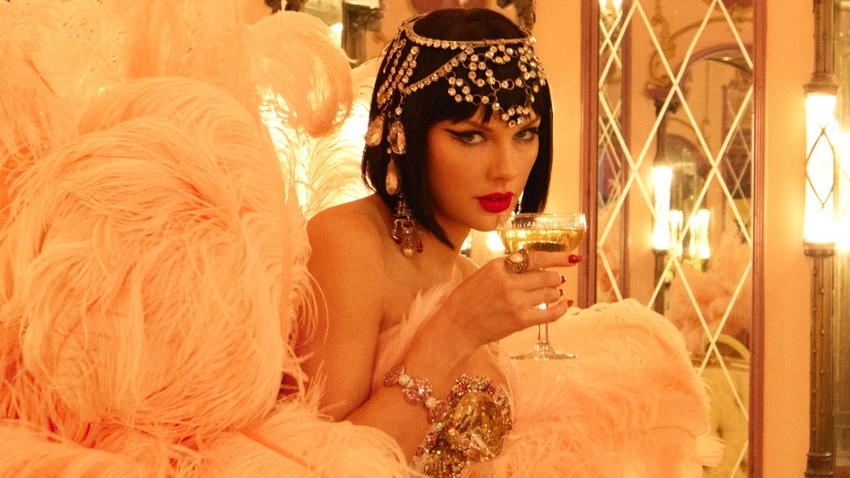 Swiftie Supremacy: Queen Taylor's Reign – Blessing or Blockbuster?