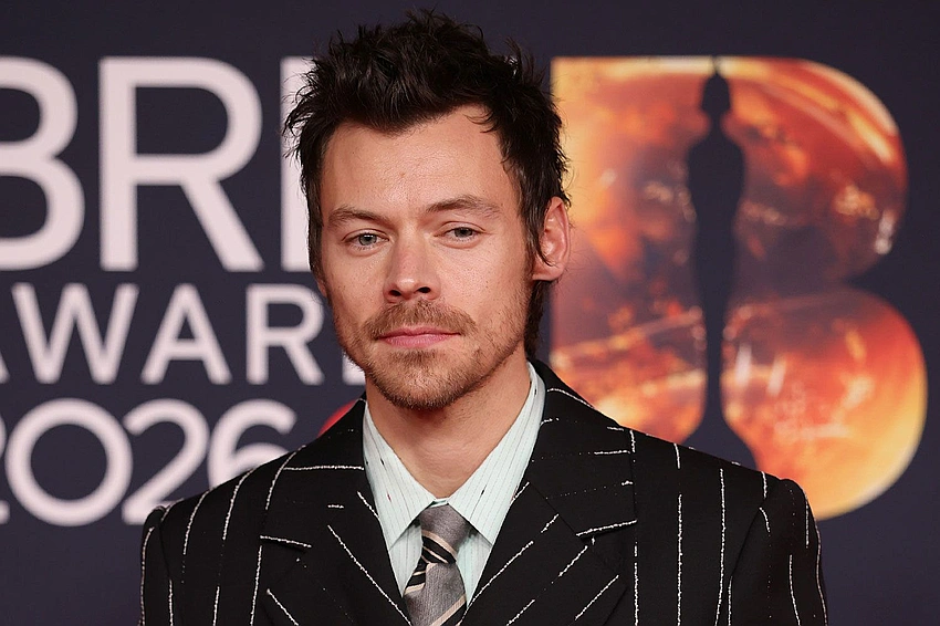 Harry Styles Debuts Aperture on Stage at BRIT Awards 2026