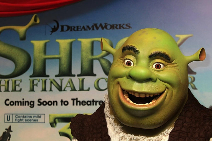 Shrek & Donkey Jailed in Wild Shrek 5 Trailer! 😱
