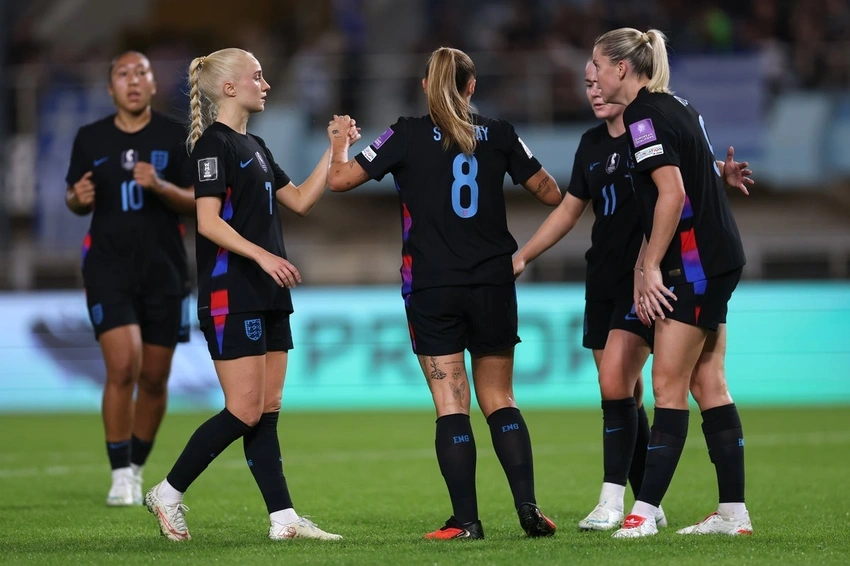 Lionesses roar in Greece! 🦁⚽️ England takes commanding 3-1 lead in WCQ!
