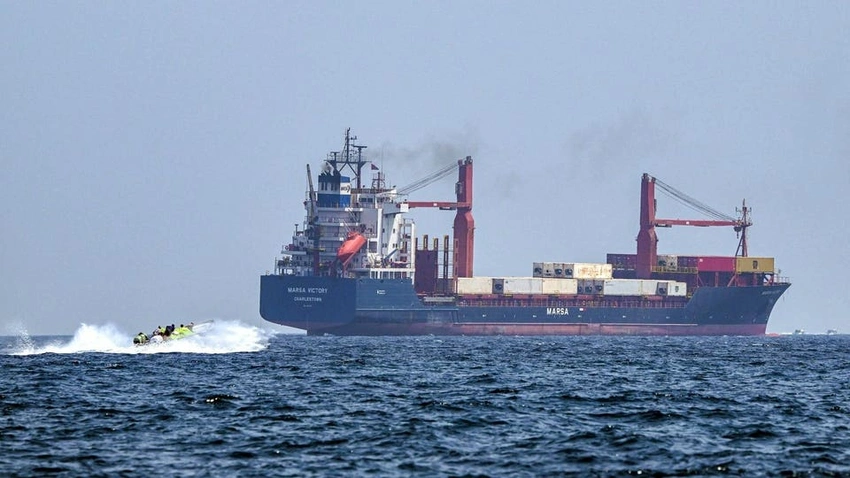Oil Surges as Iran Conflict Roils Markets and Hormuz Strait