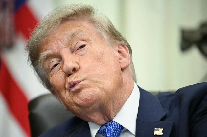 Trump Media Stock Plunges 8% Amid Q2 Losses & Fusion Energy Pivot
