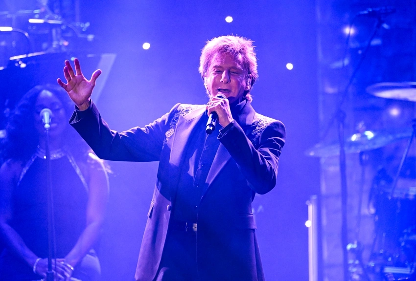 Bronchitis Strikes: Barry Manilow's Vegas Comeback Cut Short, Shows Canceled!