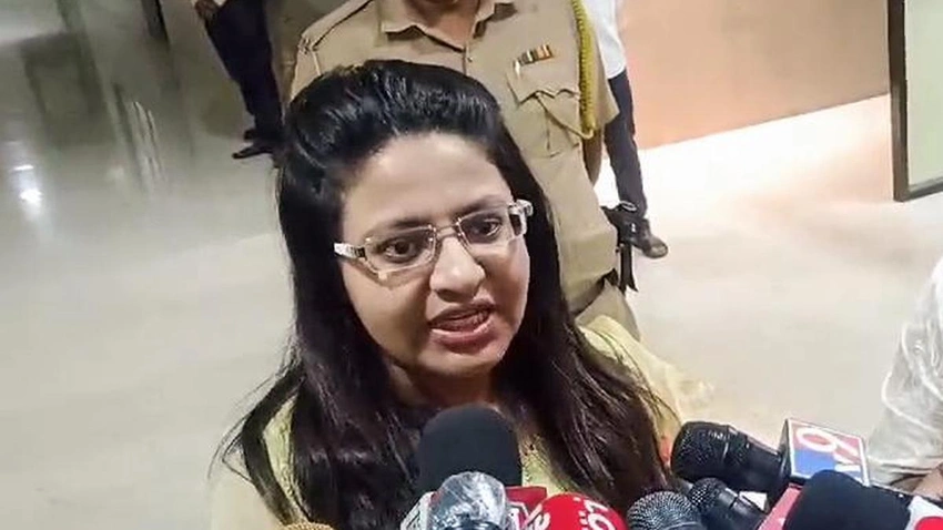 Pune: Ex-IAS Probationer Puja Khedkar Alleges Sedation, Robbery at Home
