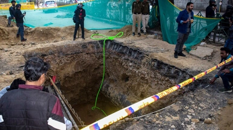Delhi biker’s death in 15-foot pit: contractor knew but didn’t alert