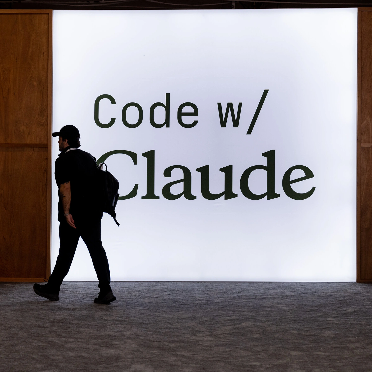 Anthropic Shakes AI World with Claude Opus 4.8 and New ‘Dynamic Workflows’