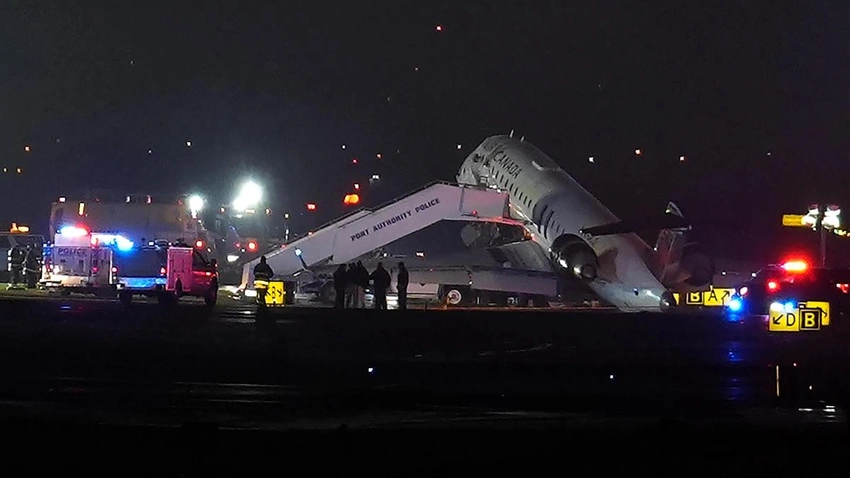 LaGuardia Crash: Air Canada Express collides with fire truck, pilots killed