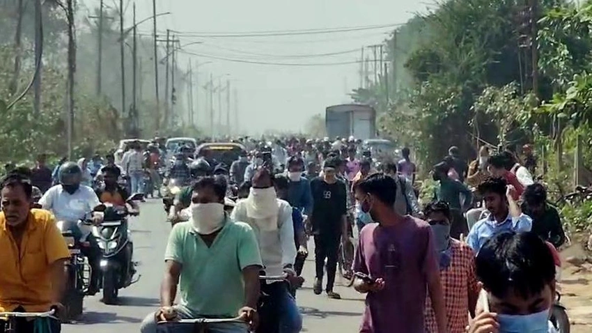 Palghar Oleum Leak Triggers 2,600 Evacuations as Dense Fumes Drift