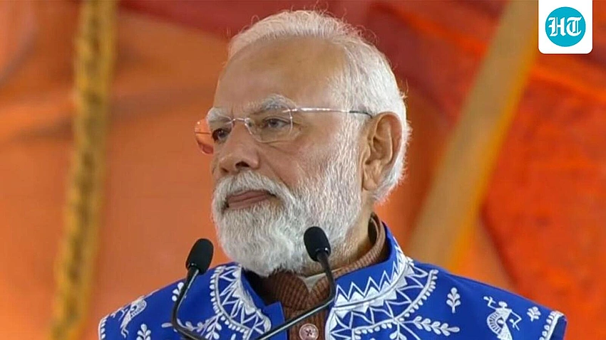 Modi lauds tribal role in freedom struggle, unveils ₹9,700-cr Gujarat projects