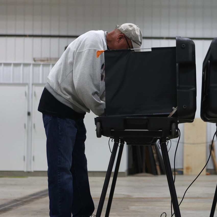 Trump-Backed Candidates Win Big in Indiana Senate Primaries, Highlighting GOP Intra-Party Tensions
