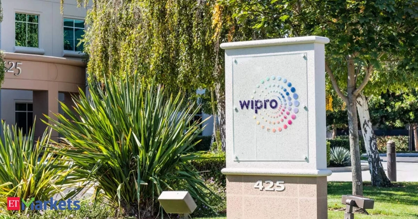 Wipro slides 4% after Q4; Rs 15,000 crore buyback approved