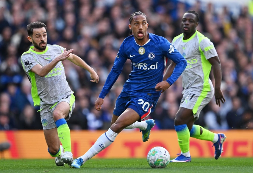 Carrick's United edge Chelsea as Cunha nets winner, 10-point gap widens