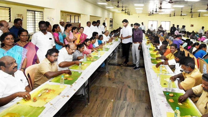 Tamil Nadu rolls out breakfast for 2,639 conservancy workers in Aruppukottai