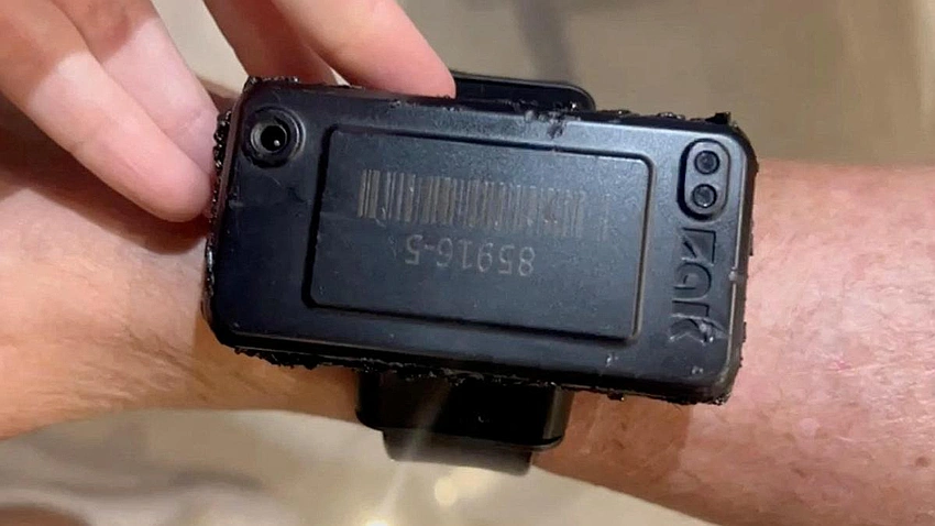 Bolsonaro says psychotic attack led him to tamper with ankle monitor