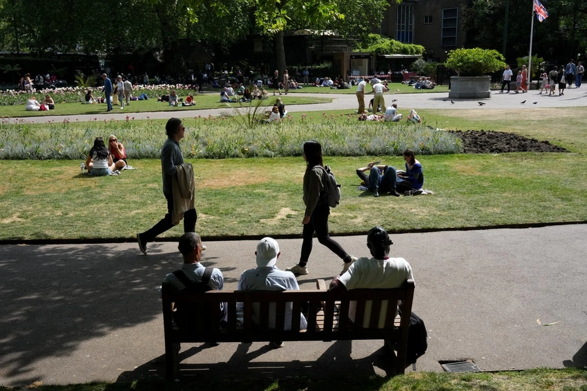 UK Braces for Record-Breaking May Heat: Hotter Than Barbados!