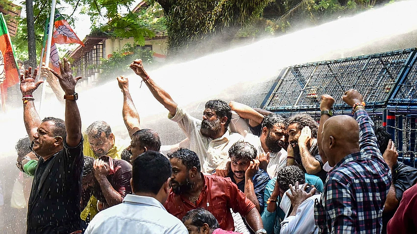 Sabarimala gold theft row: SIT probes, CBI calls, and Mallya link under scrutiny