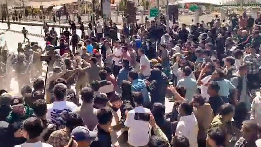 Ladakh Shuts Down: Protests Mount Over Unmet Promises from Centre!