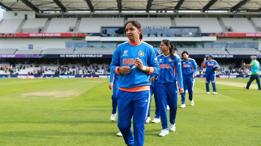 Harmanpreet Kaur Steps Down as India Women's Cricket Captain! 🏏