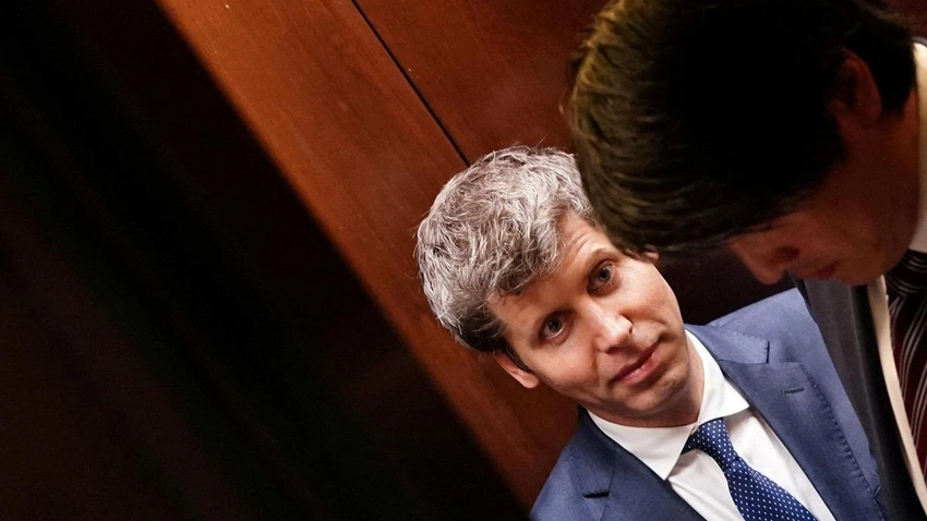 Sam Altman: AI Benefits Warrant Risks, Advocates Broad Access