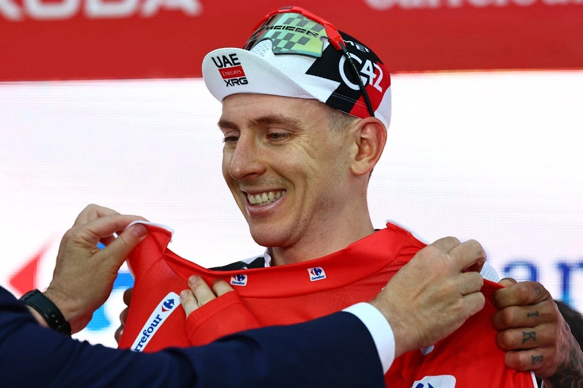 Pogacar Dominates Vuelta Opener, Tarling's Emotional Third Place in Monaco!
