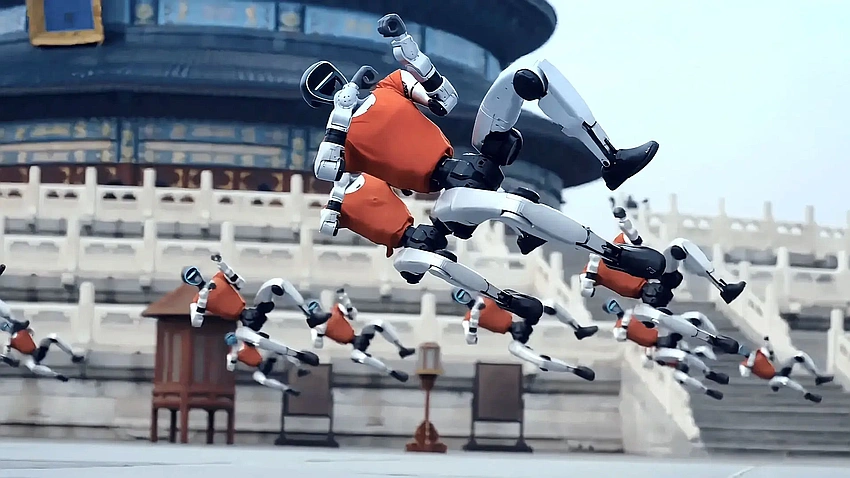 Robots Pray Kung Fu at Temple of Heaven