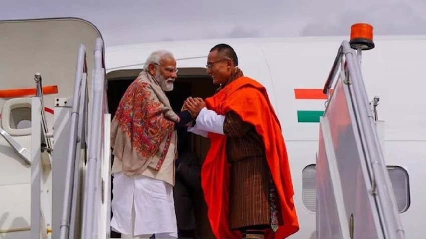 Bhutanese PM Calls PM Modi "Avatar of Vishnu," Praises Leadership & Vision