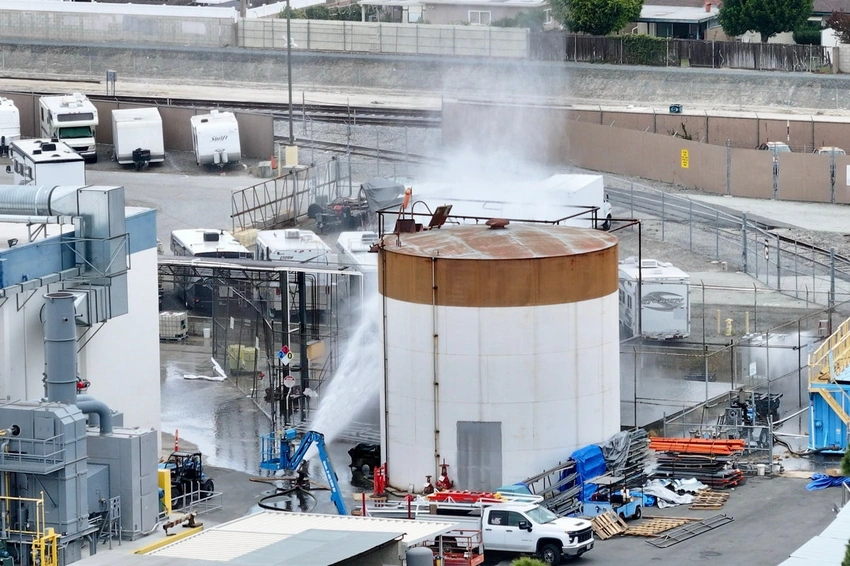 40,000 Evacuated as Toxic Chemical Explosion Threatens California Neighborhoods