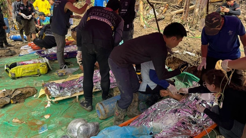 4 Men Rescued After 10 Days in Flooded Laos Cave: The Search Continues