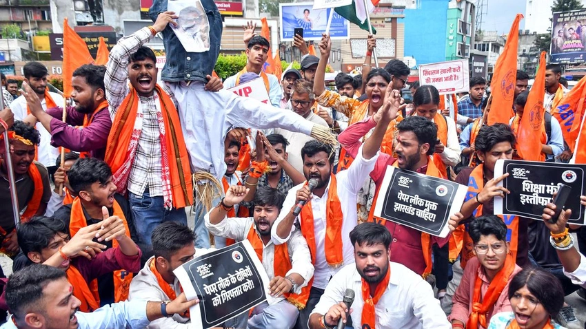 Jharkhand Exam Row: Fresh Talks Amid Deteriorating Hunger Striker's Health!