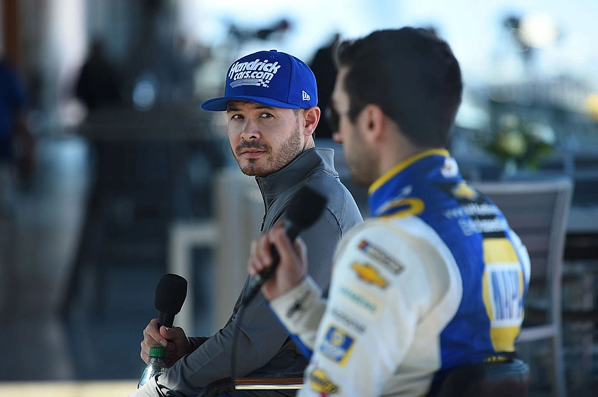 Qualifying Sets Stage for Pennzoil 400 at Las Vegas this weekend