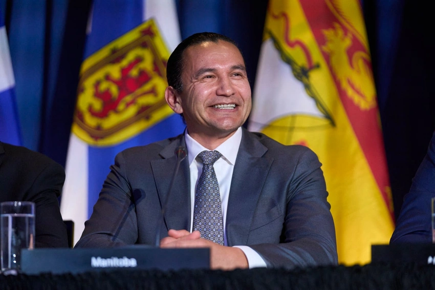 Canadian Premier Blasts Trump, Predicts "Slaughter" in Midterms 🗳️🇨🇦🇺🇸