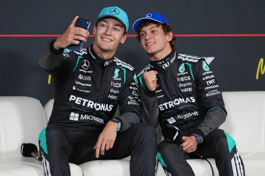 Russell Wins Australian GP After Chaotic Mercedes Front-Row Pole