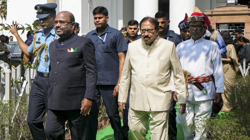 ECI Flags WB Non-Compliance Over SIR, Sets Feb 9 Deadline