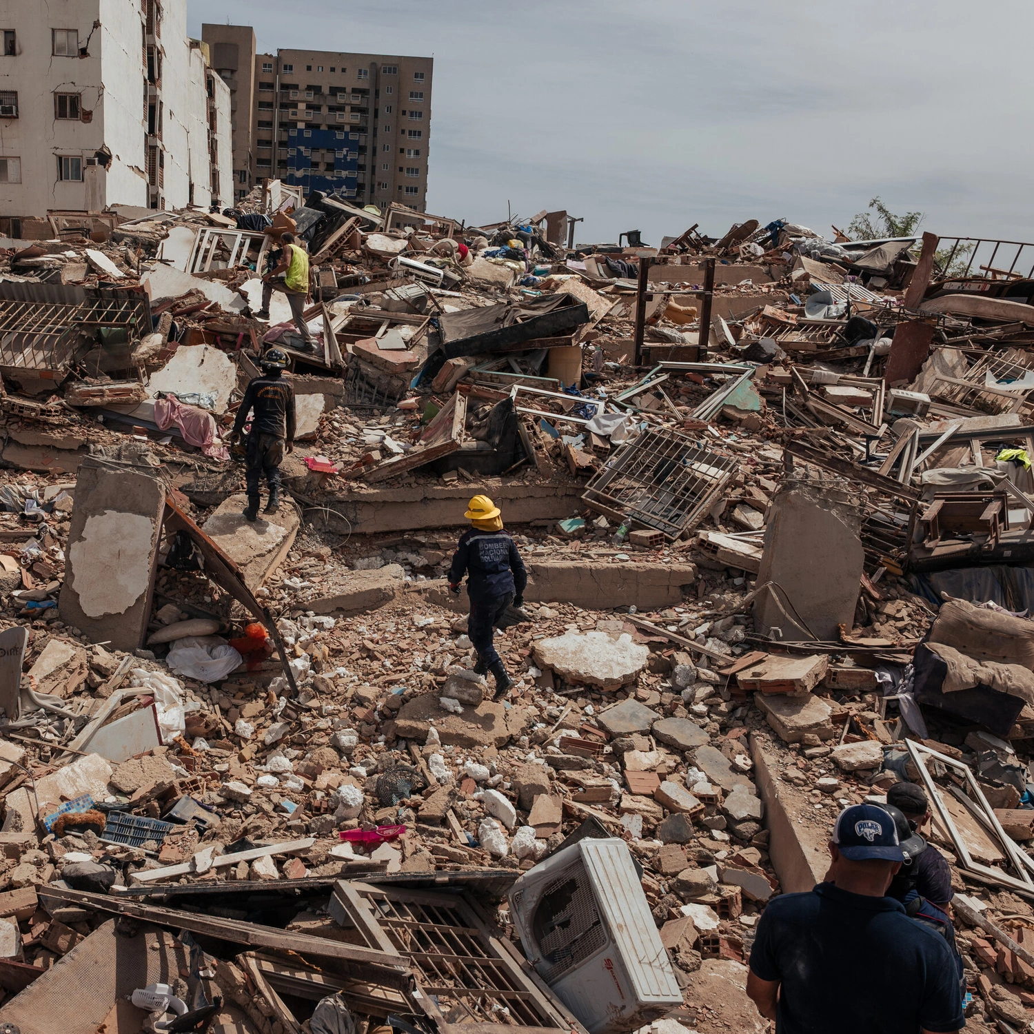 Rubble Survival: The Critical Factors for Life After Disaster