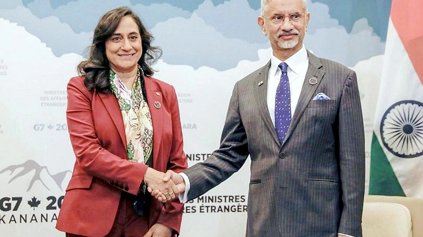 Canada-India Trade Talks Boost as Minister Sidhu Arrives for 3-Day Visit