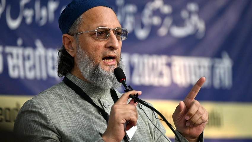 Owaisi's Hijab-Clad PM Dream Triggers Maharashtra Debate