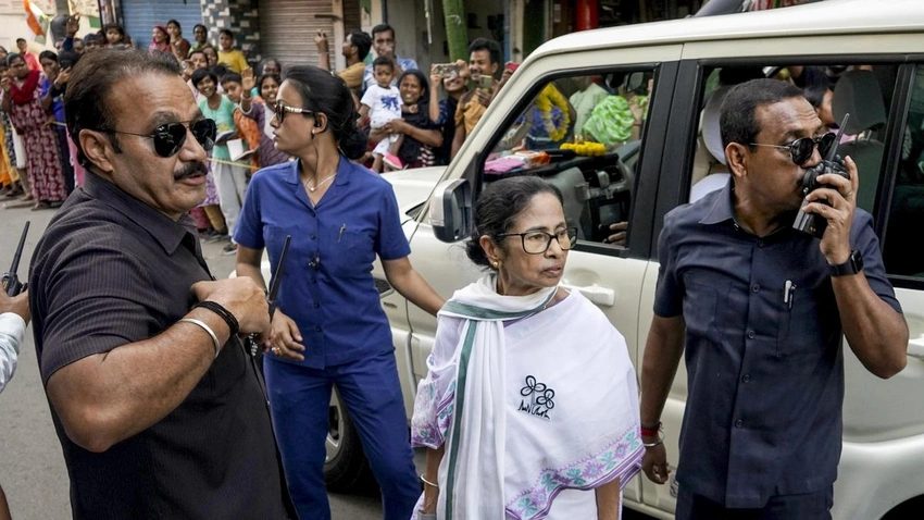 Rajnath Singh Warns Pak: Divided Into Two Parts After Kolkata Threat