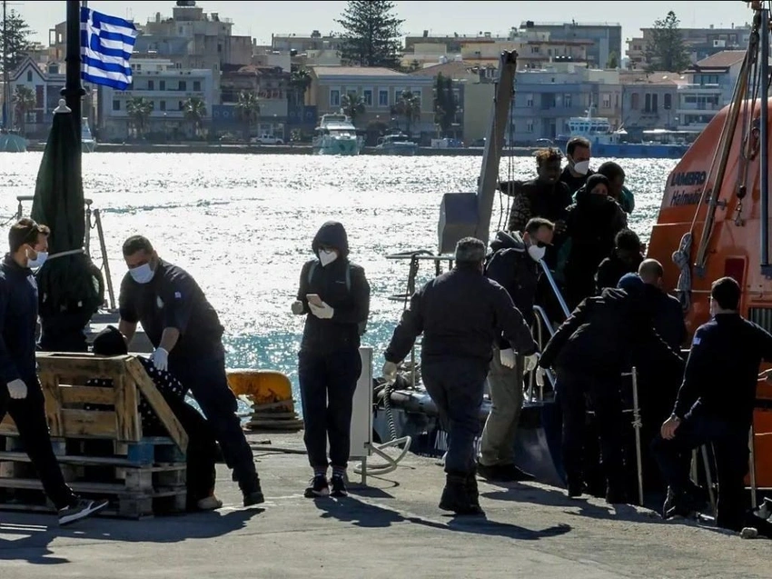 Fifteen Migrants Die After Collision With Greek Coast Guard Near Chios