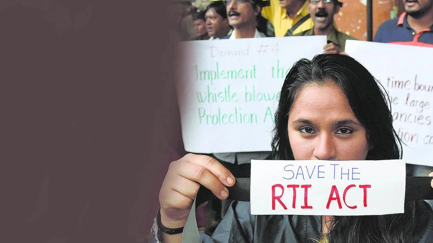 Anna Hazare to Launch Nationwide Agitation Over RTI Amendments!