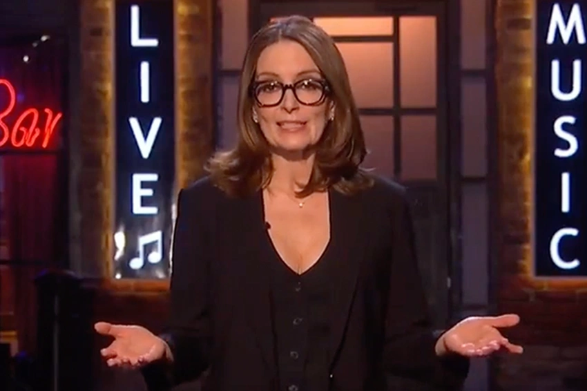 SNL UK Debuts with Tina Fey Hosting, Fans Divided