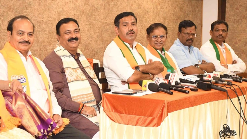 Karnataka Voter Row: FIRs & Form-7 Deletions Spark Congress-BJP War