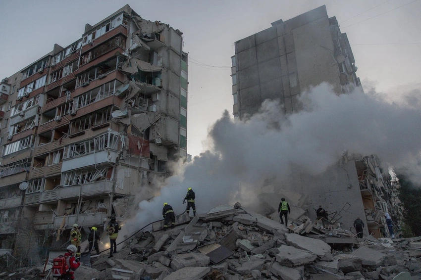 Kyiv Hit Overnight by Drone and Missile Attacks; Casualties Reported
