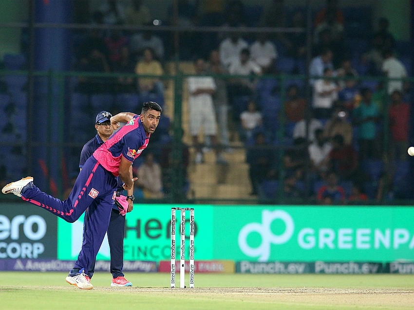 Ashwin Drops CSK from IPL 2026 Top Four, MI Leads Contenders