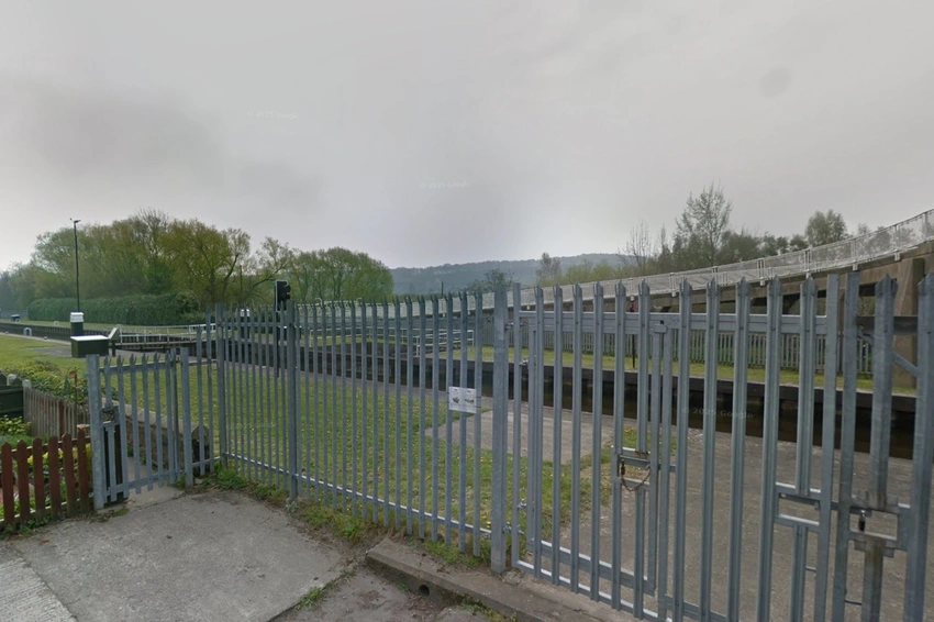 Urgent Search Underway for 11-Year-Old Boy Missing in River Don