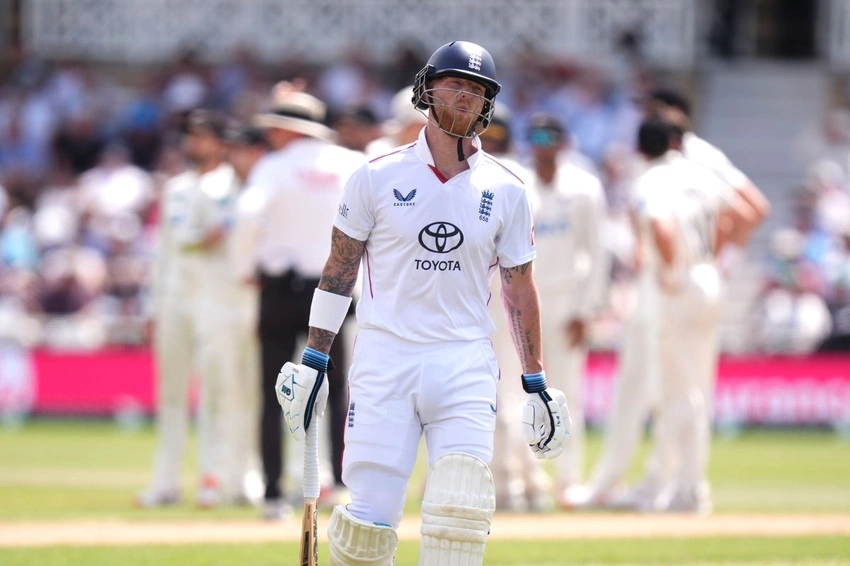 England Dominates! 🏏 Wyatt-Hodge Shines as Hosts Crush New Zealand
