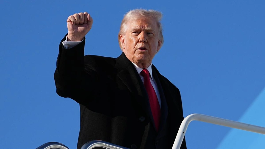 Trump says Iran regime change would be best as second carrier heads to the Middle East