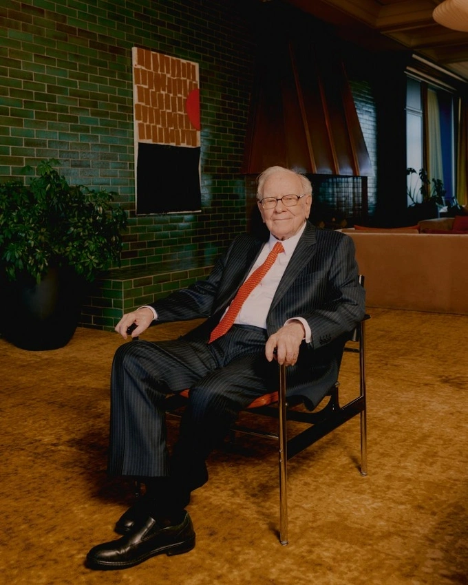 Buffett Steps Down: Berkshire's 60-Year Reign Ends, Legacy Unmatched